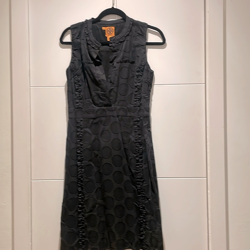 Tory Burch | Black Circle Pattern Dress | Size 8 | Elegant & Versatile